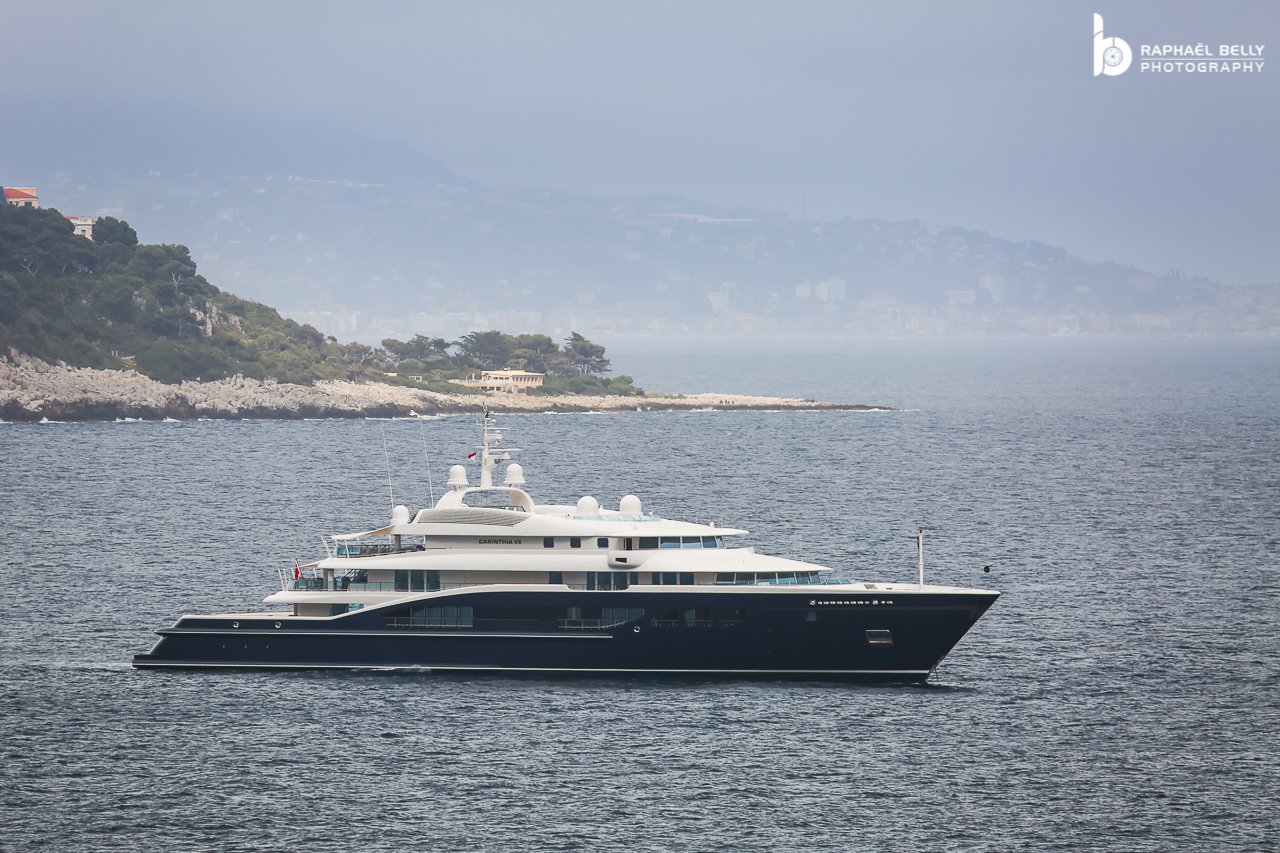 Яхта Carinthia VII • Lurssen • 2002 г. • Владелец Рубен Черняёвский