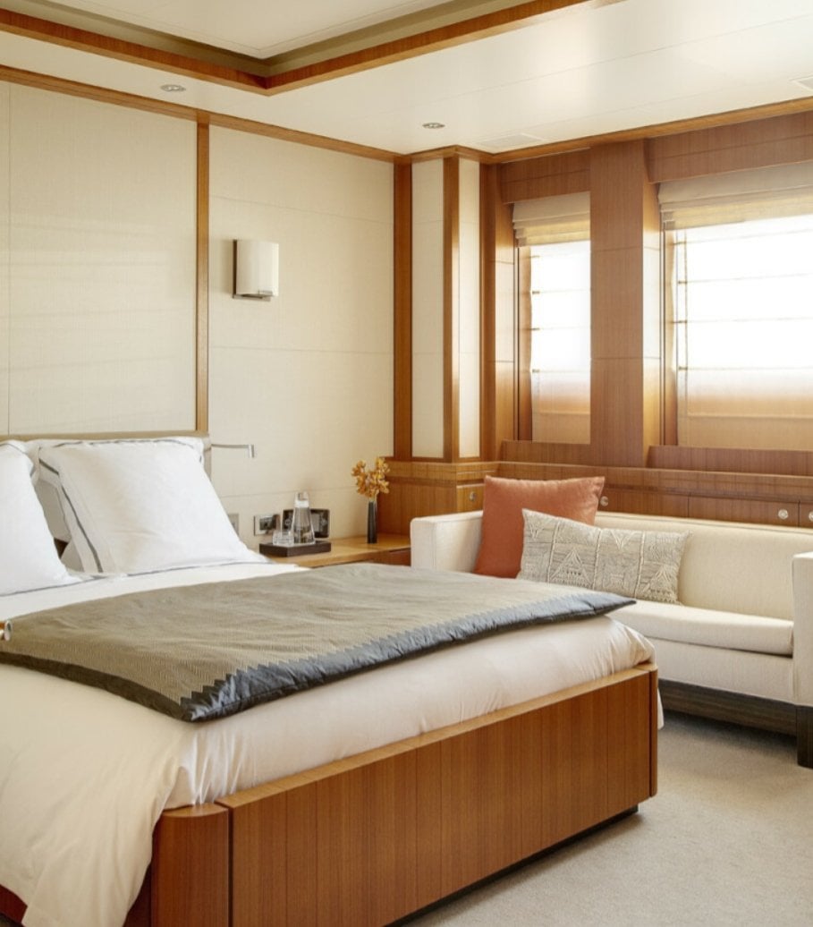 interno dell'yacht Seven Seas 