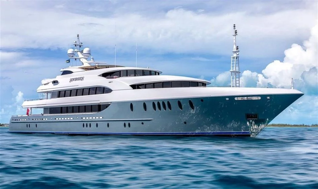 LOON yacht • Newcastle Marine • 2011 • proprietario Craig Leipold
