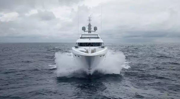 Yacht Solemates – Heesen – 2020 – proprietario Paul Fireman