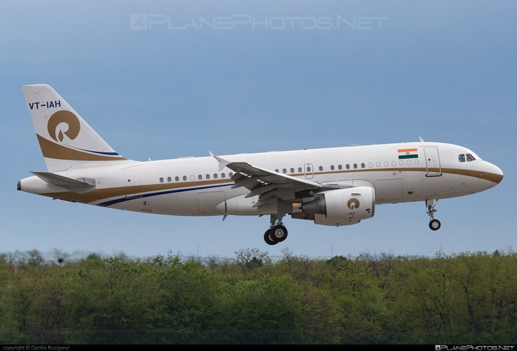 VT-IAH • Airbus A319 • sahibi Anil Ambani