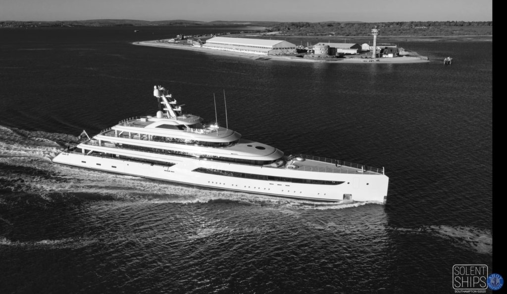 ZEN Yacht • Feadship • 2021 • Владелец из Китая
