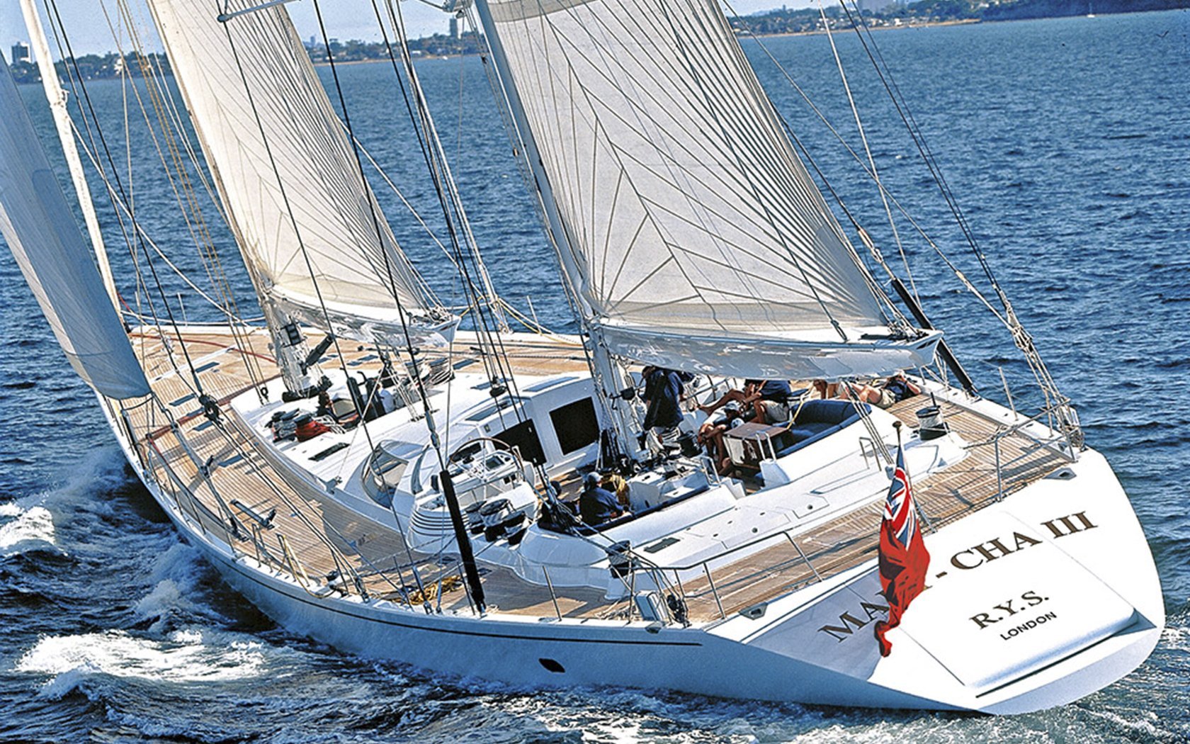 sailing yacht Mari Cha III • Sensation • 1997 • owner Robert Miller