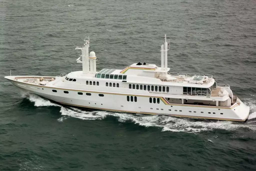 Cedar Sea yacht • Feadship • 1986 • propriétaire Robert Mouawad