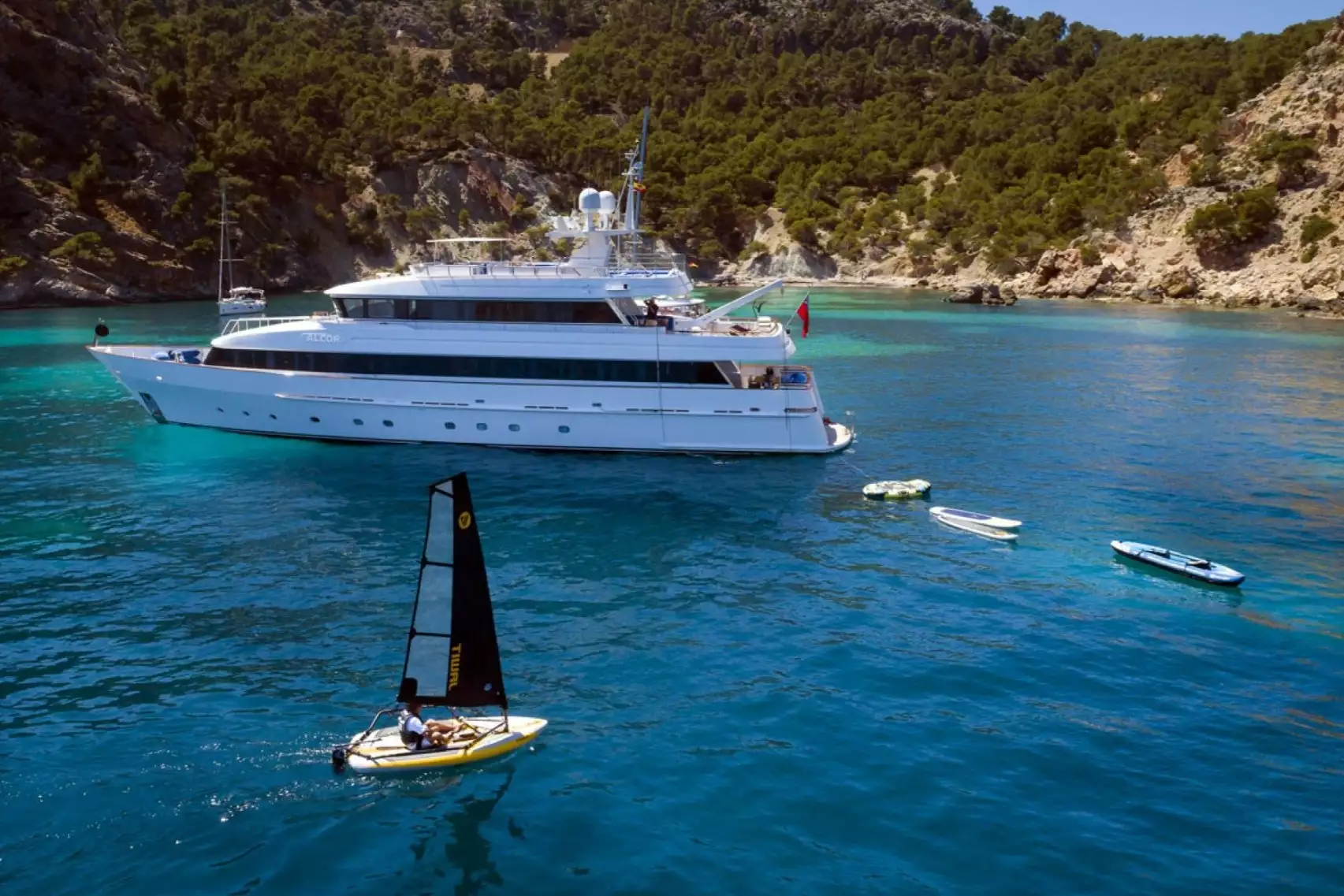 ALCOR Yacht • Heesen • 2000 • proprietário Rafael Del Pino y Calvo-Sotelo