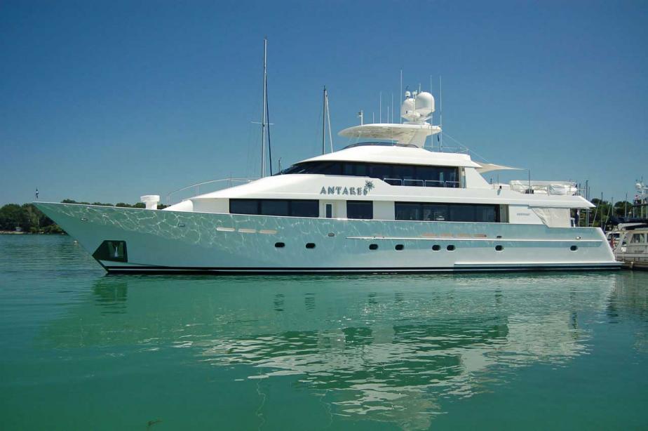 ANTARES Yacht – Westport – 2008 – owner Bruce Thompson 
