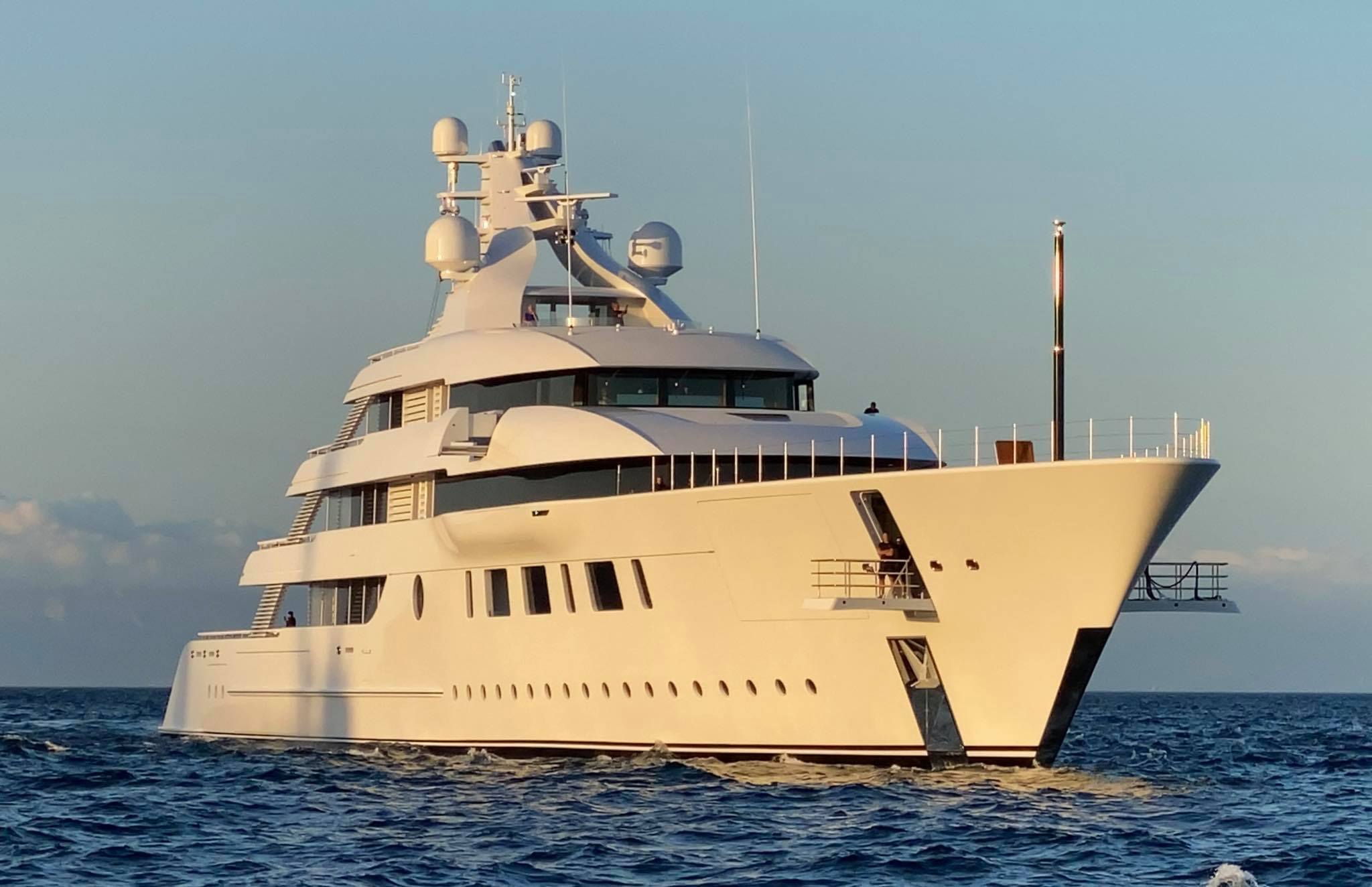 BLISS Yacht • Feadship • 2021 • Owner Evan Spiegel