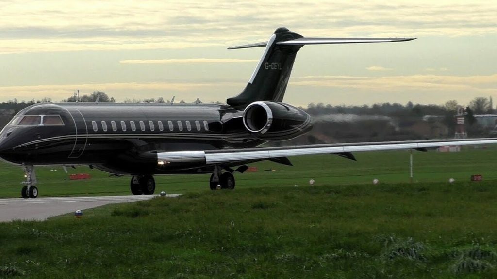 G-CEYL – Bombardier Global Express – Jet privato Richard Caring