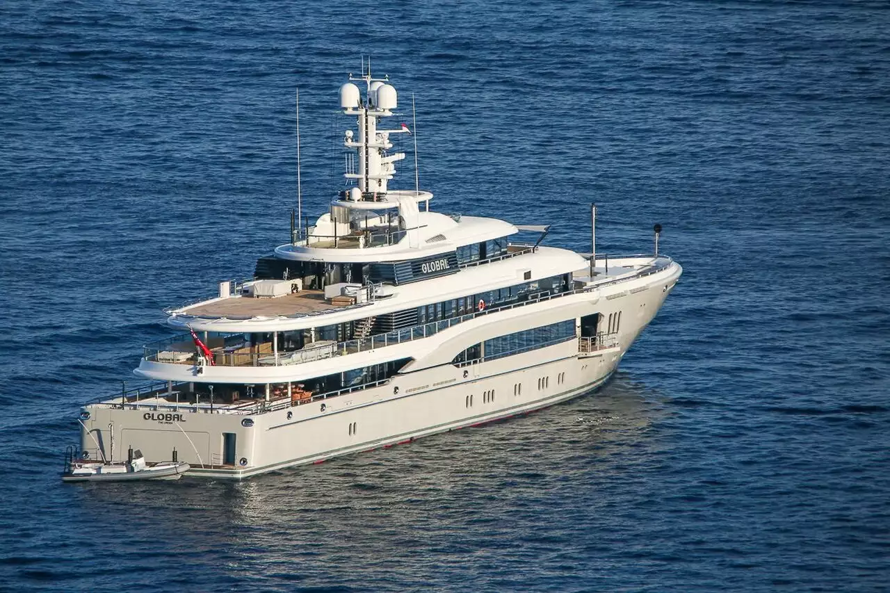 Yate GLOBAL • Lurssen • 2007 • Propietario Lars Windhorst