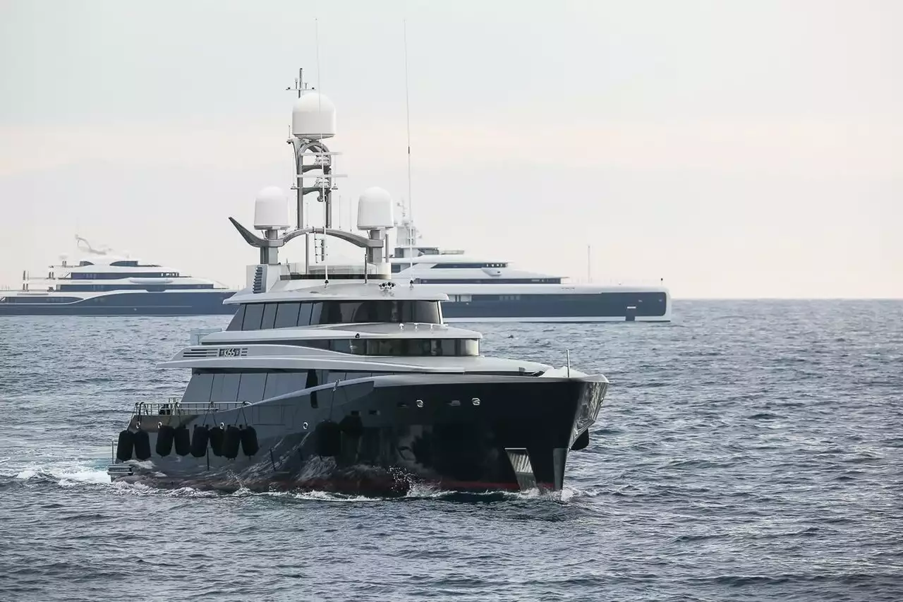 KISS Yacht • Feadship • 2015 • proprietário Rudolf Booker