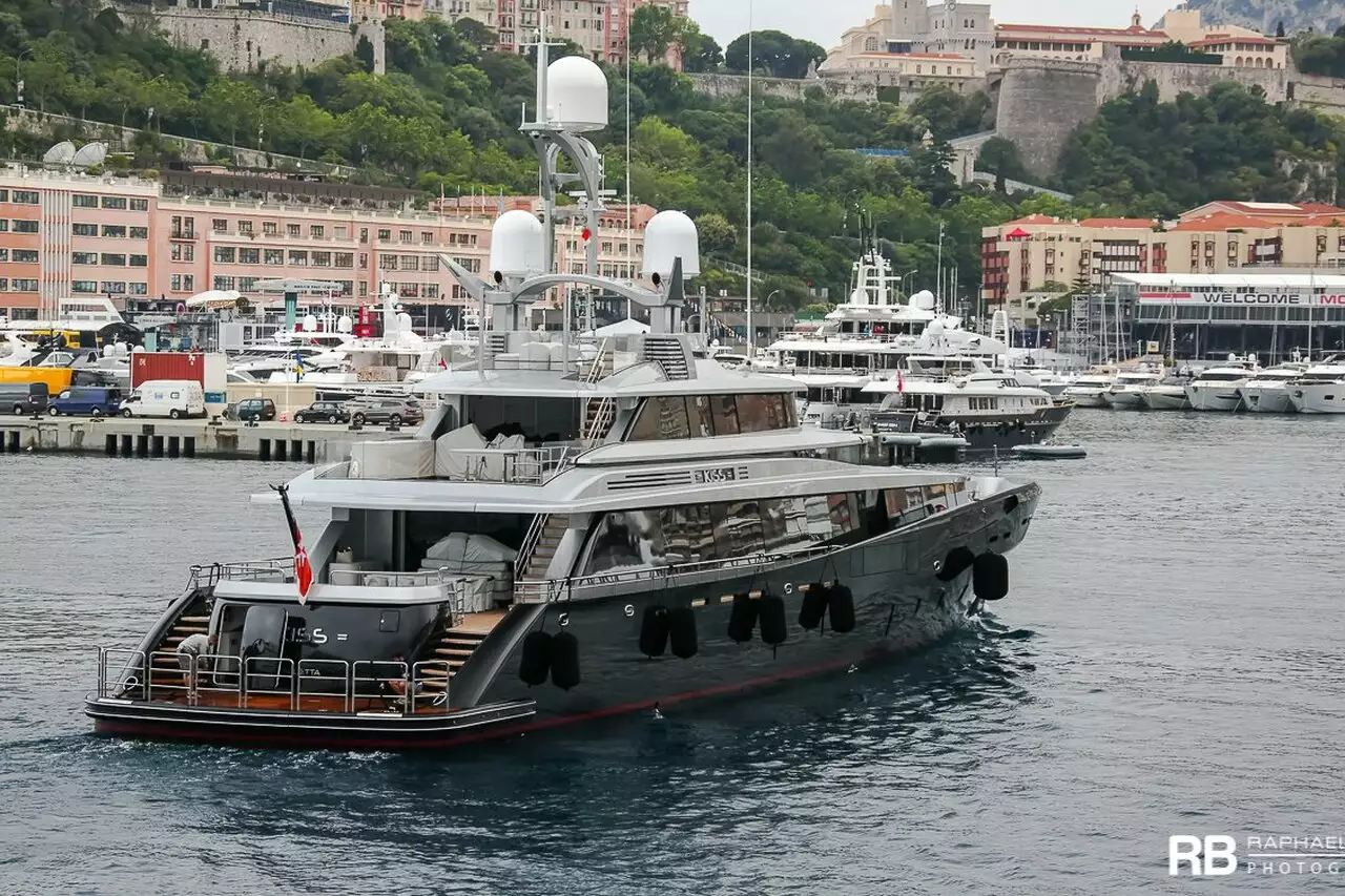 KISS Yacht • Feadship • 2015 • proprietário Rudolf Booker