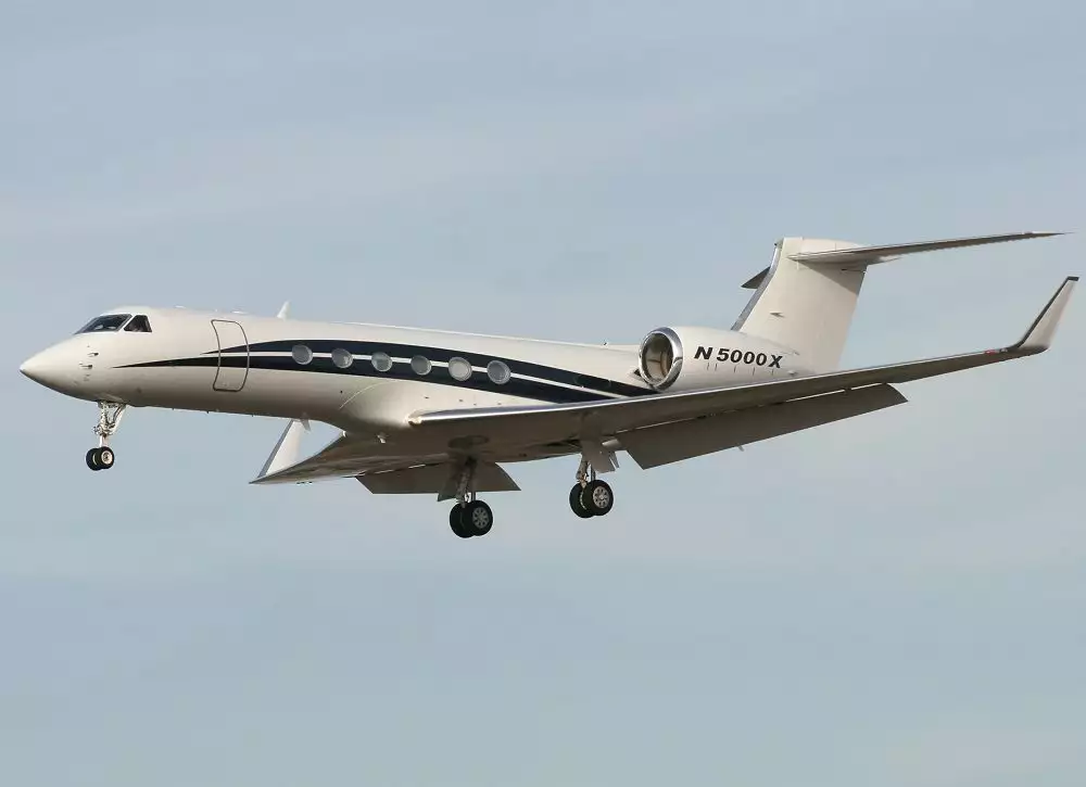 N5000X – Gulfstream GV – Натан Мирвольд