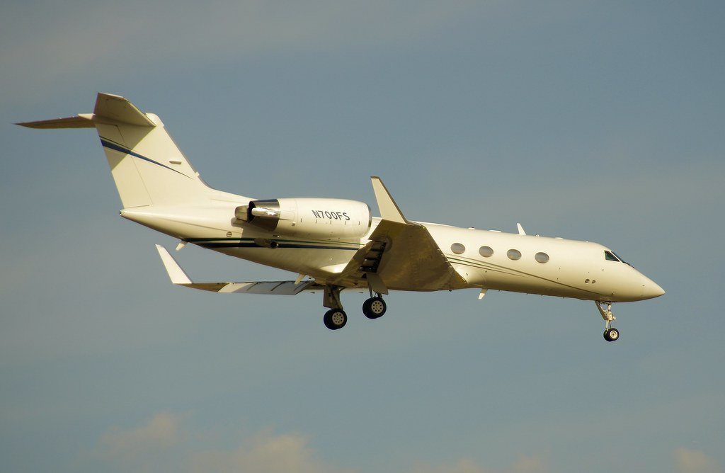 N700FS – Gulfstream GIV – частный самолет Альфонсо Фанжула