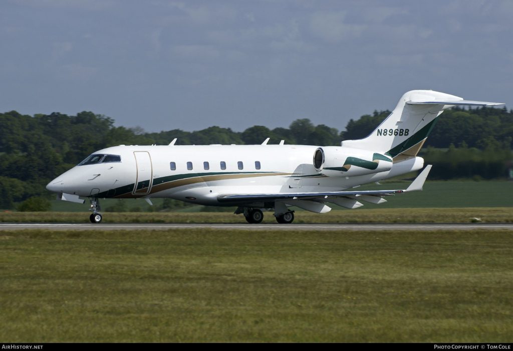 N896BB • Bombardier Challenger • Richard Schulze • Best Buy