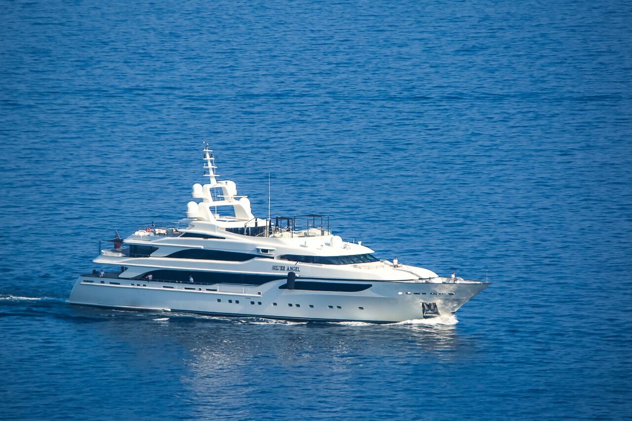 SILVER ANGEL Yacht – Benetti – 2009 – owner Richard Caring