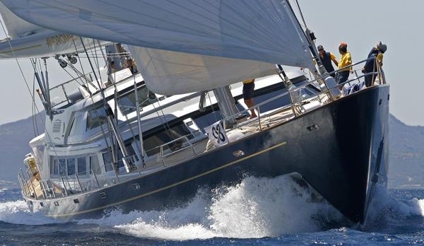 SY Andromeda La Dea - Perini Navi - 1990 - propietario Charles Darby
