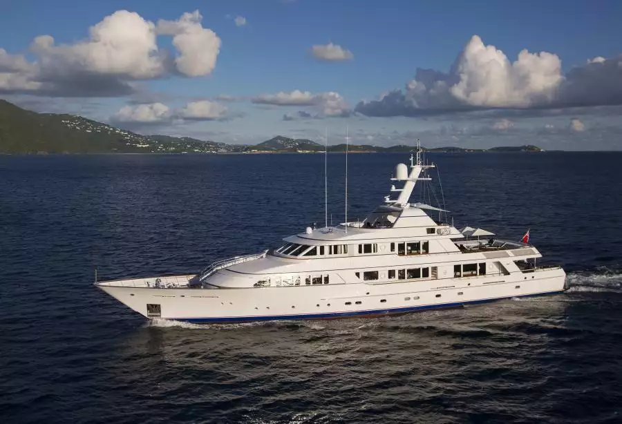 TELEOST Yacht – Feadship – 1998 – propriétaire Nathan Paul Myhrvold