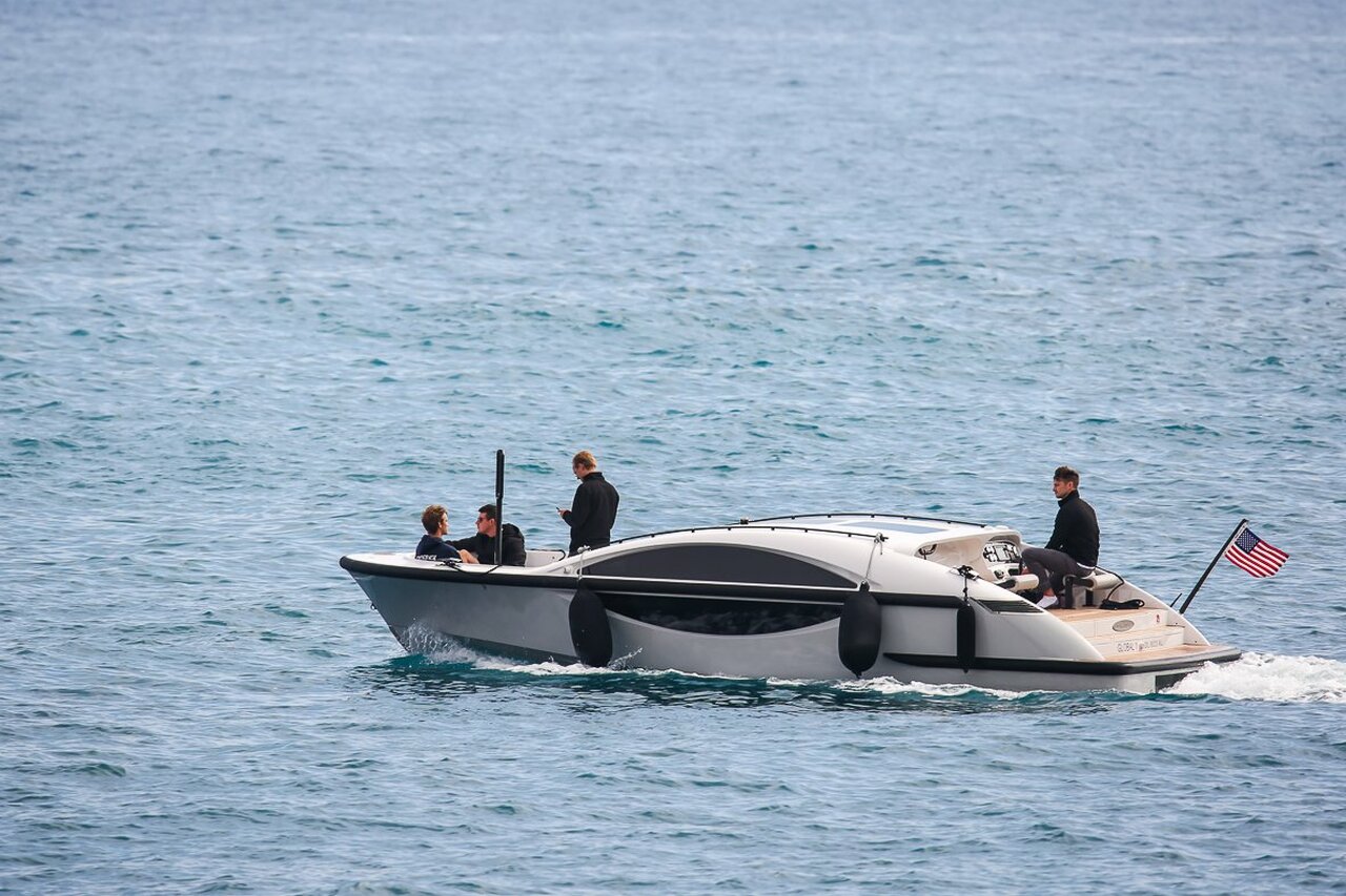 Tender To Global N°1 (Limousine Tender) - 8m - Xtenders