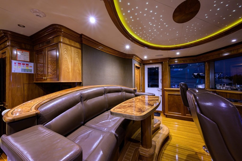 yacht Crili interior