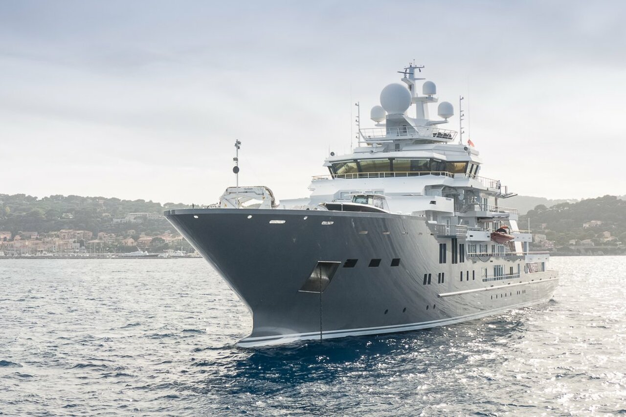 ANDROMEDA yacht • Kleven • 2016 • owner Yuri Milner