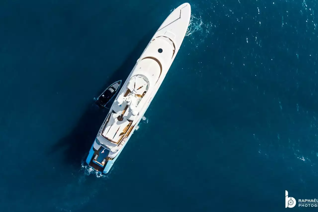 AXIOMA Yacht • Dunya Yachts • 2013 • ਮਾਲਕ ਦਮਿੱਤਰੀ Pumpyansky