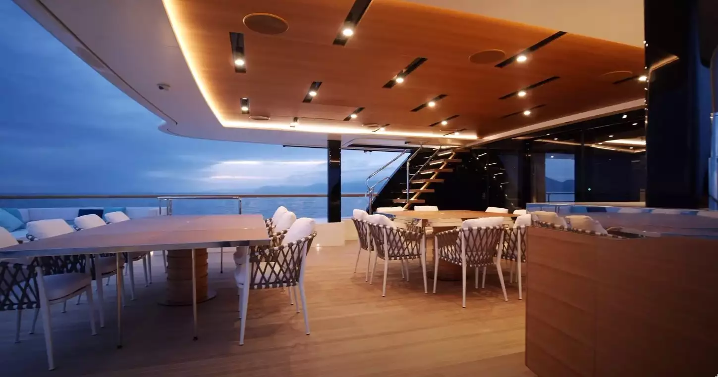 Intérieur du yacht Baglietto C