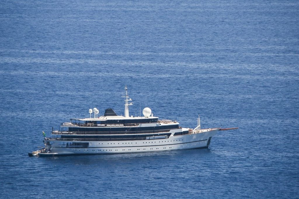 Chakra yacht • Gebr Van der Werf • 1963 • proprietario Kheir Eddine El Jisir