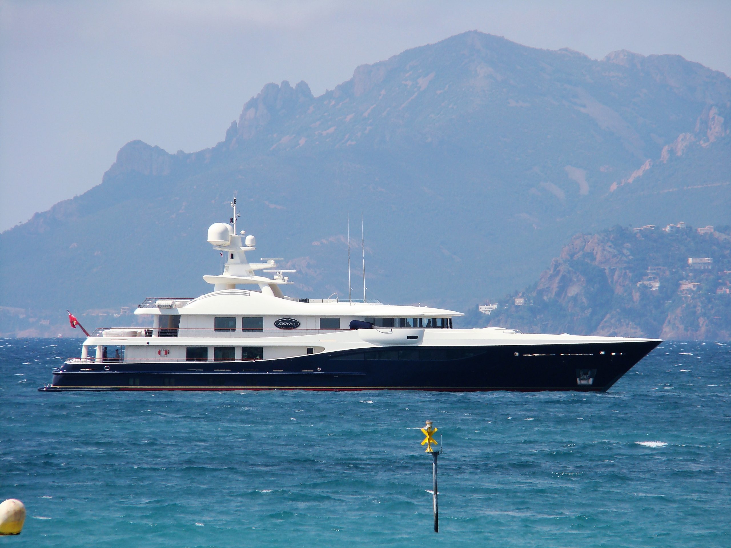 Deniki yacht • Amels • 2007 • proprietario Marcel Boekhoorn