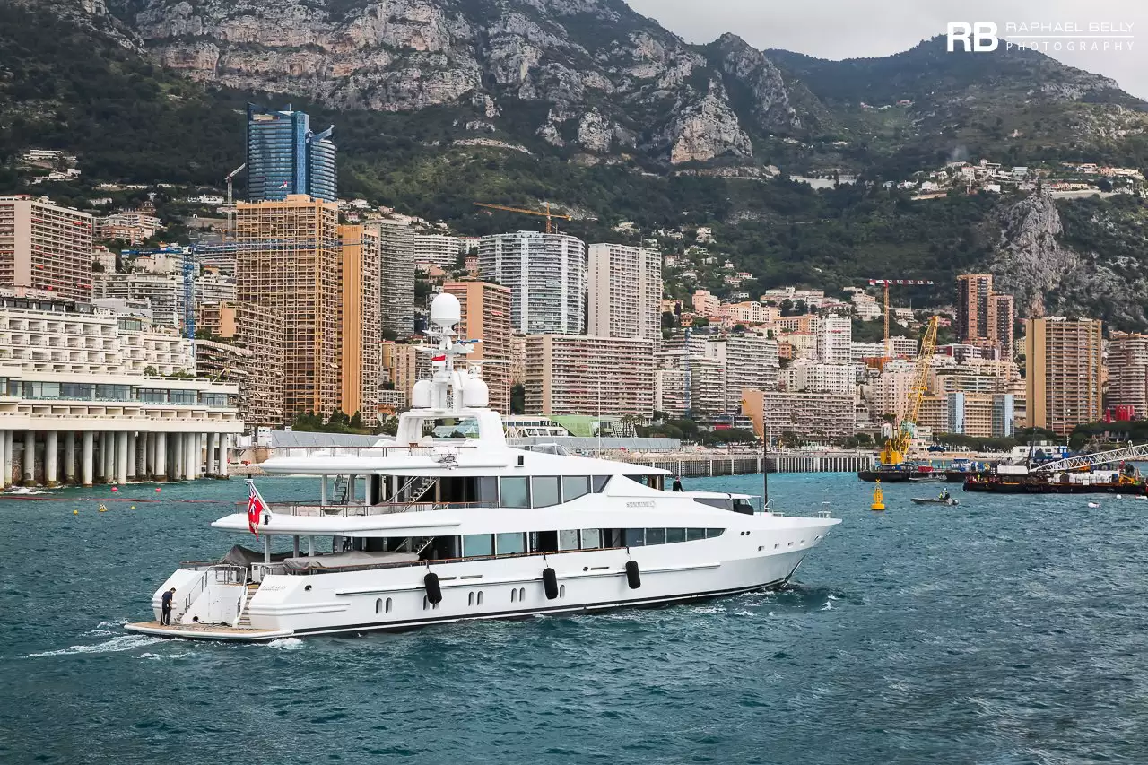 يخت الصداقة • Oceanco • 2000 • مالكه Jasper de Rooij
