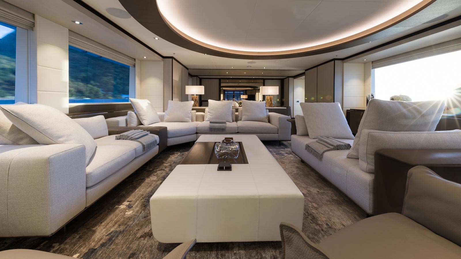 Innenraum der Heesen-Yacht Laurentia