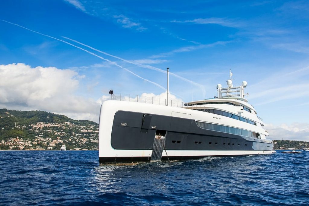 Illusion Plus yacht • Pride Mega Yachts • 2018