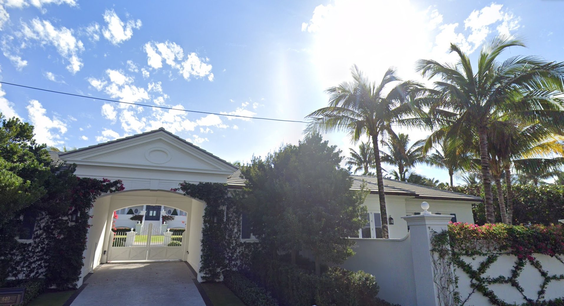 JOHN POLLOCK A World of Hedge Funds and Investment Management