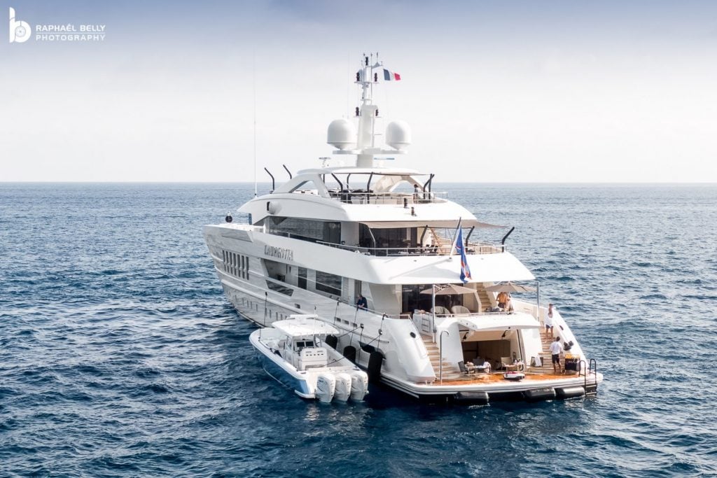 LAURENTIA Yacht • Heesen • 2017 • Mexikanischer Eigner