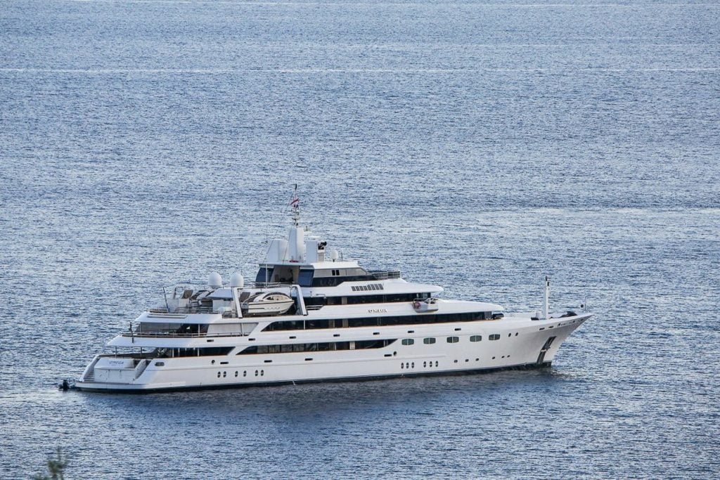 Yate EMIR • Mitsubishi Heavy Indus • 1987 • Ex propietario Nidal Karameh