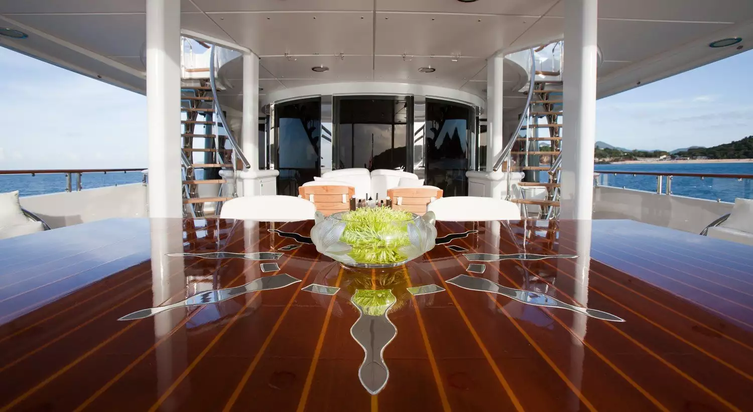 Intérieur de l'amitié du yacht Oceanco