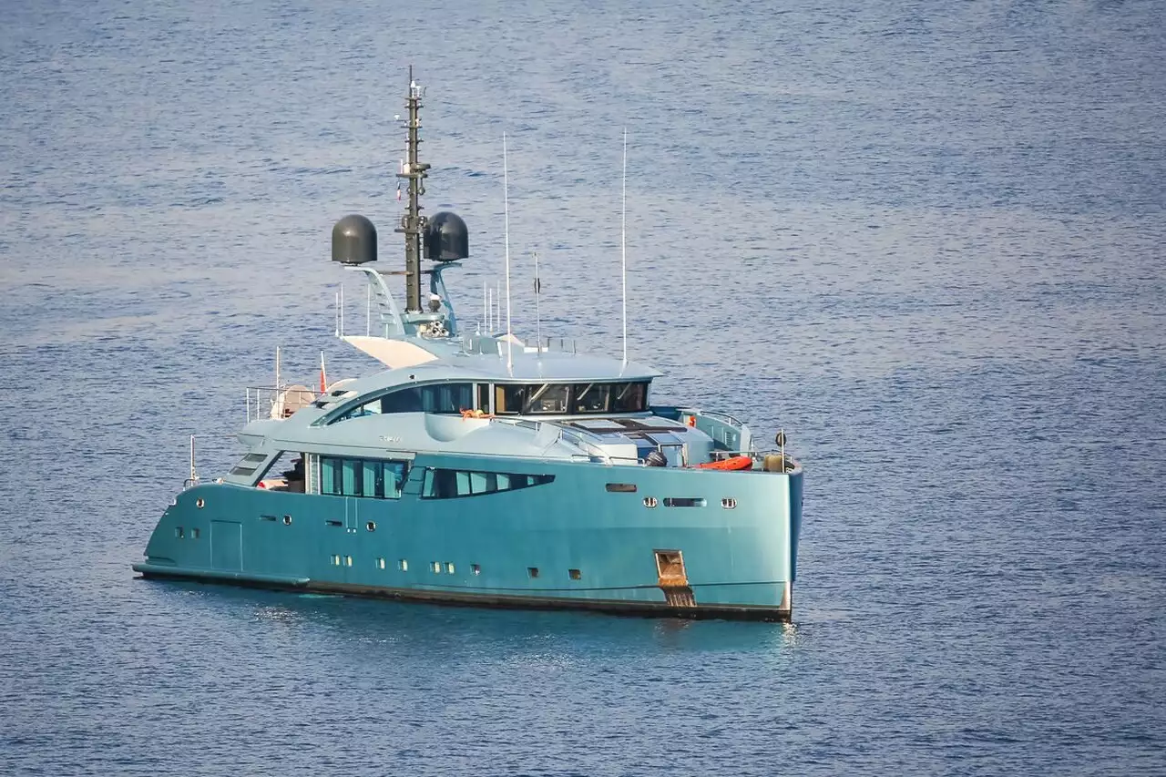 Яхта QUEEN ALLA • ISA Yachts • 2014 (ранее Philmx)