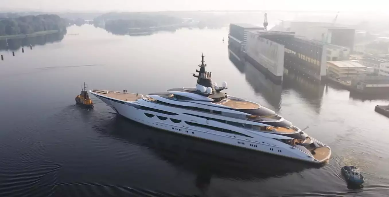 LADY JORGIA Yacht (سابقًا AHPO) • Lurssen • 2021 • المالك باتريك دوفيجي