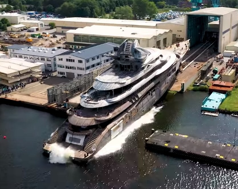 KISMET Yacht • Lurssen • 2023 • propriétaire Shahid Khan