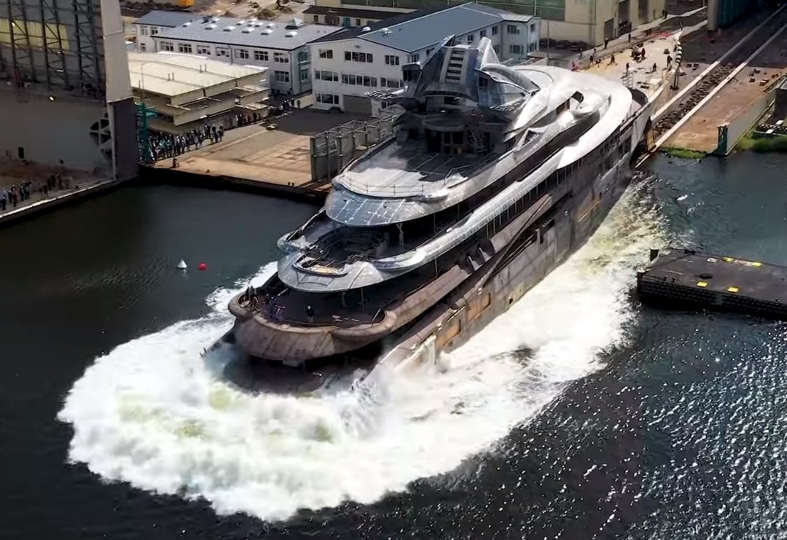 KISMET Yacht • Lurssen • 2023 • propriétaire Shahid Khan