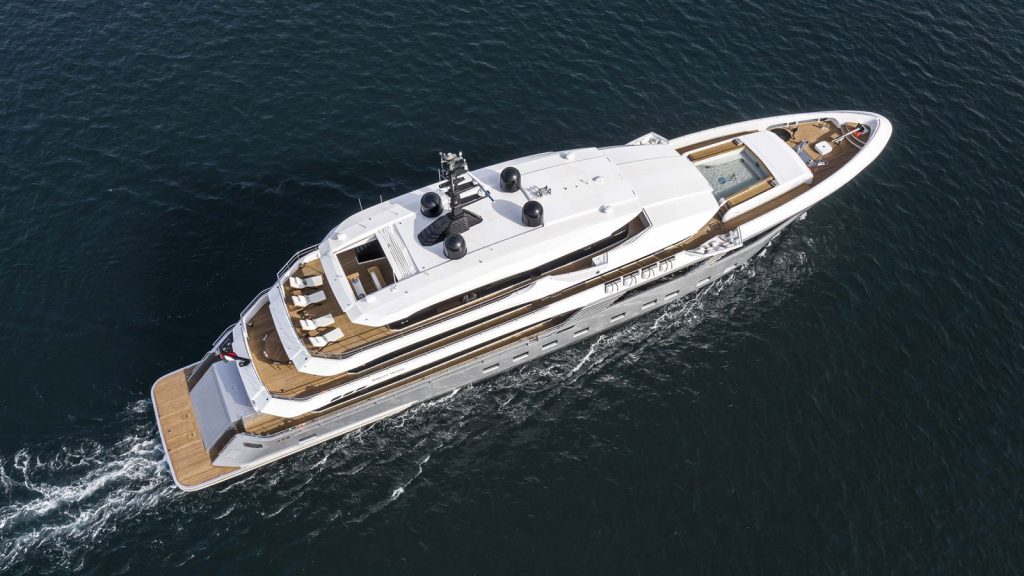 SERENITY MRF Yacht • Gulfcraft • 2021 • Propriétaire Musabbeh Rashid Al Fattan