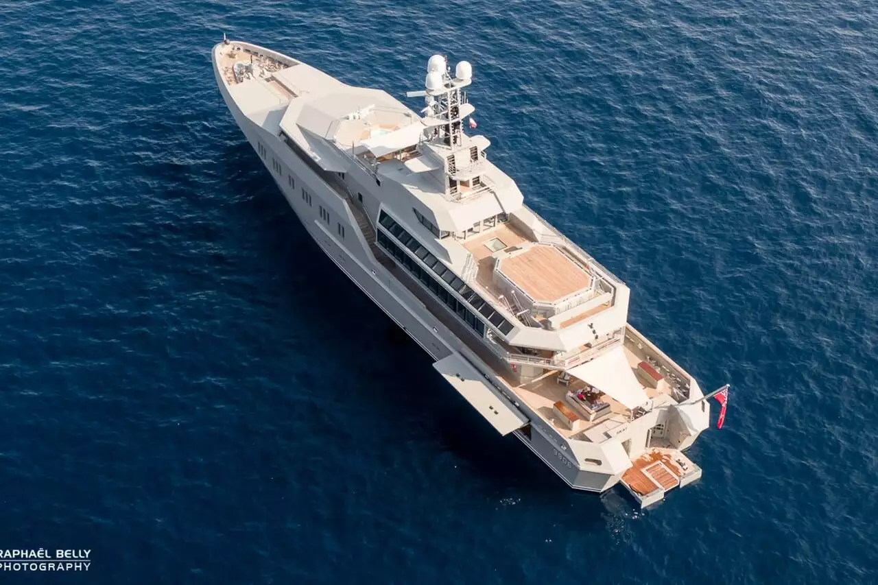 SKAT yacht • Lurssen • 2002 • proprietario Charles Simonyi