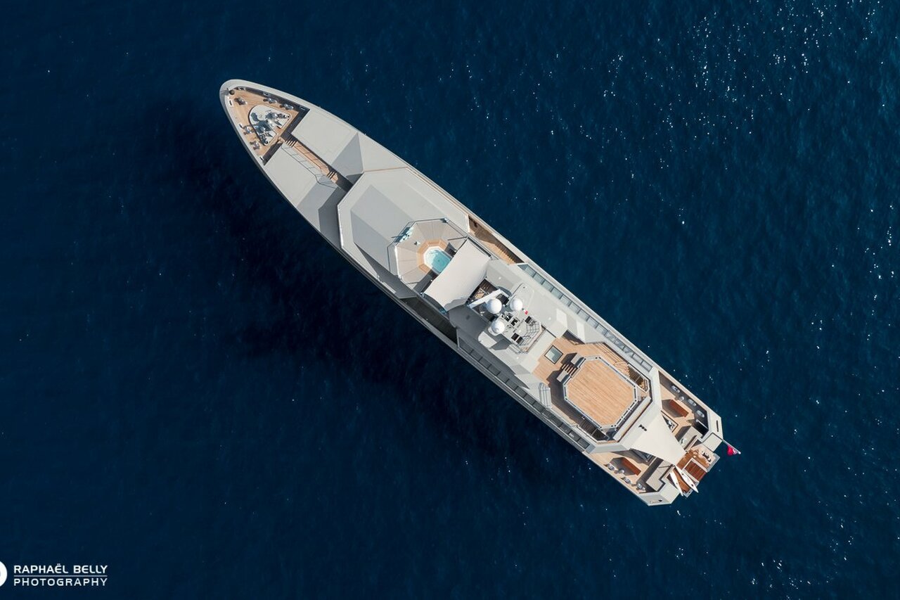 SKAT yacht  - Lurssen - 2002 - propriétaire Charles Simonyi