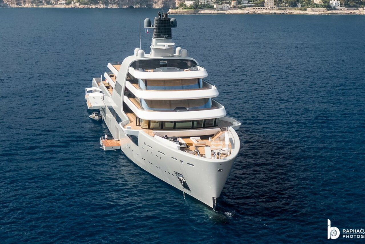 SOLARIS Yacht • Lloyd Werft • 2021 • proprietario Roman Abramovich