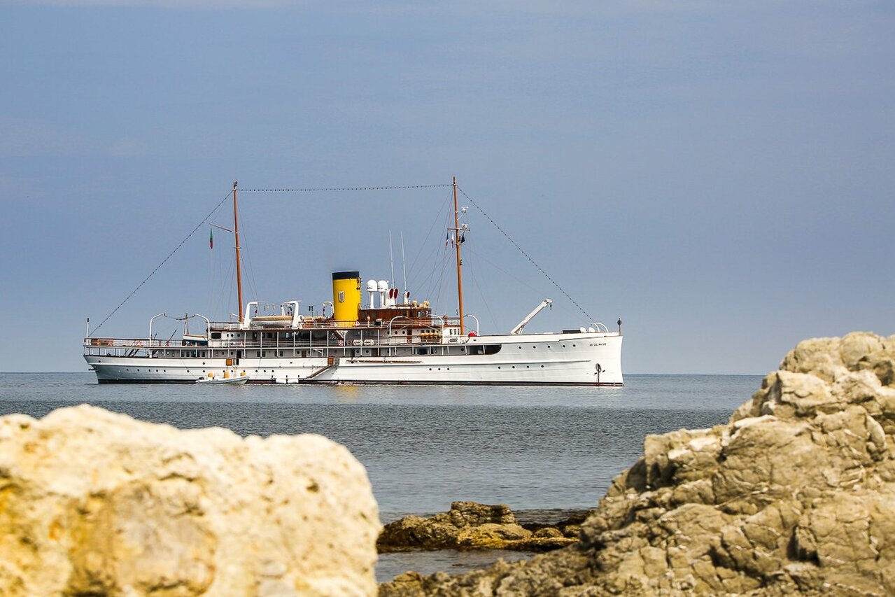 يخت SS Delphine • شركة Great Lakes Engineering • 1921 • مالكه Jaques Bruynooghe