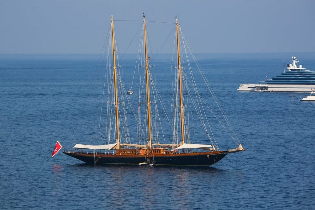 Yacht a Vela Creolo • Camper & Nicholson • 1927 • proprietario Alessandra e Allegra Gucci