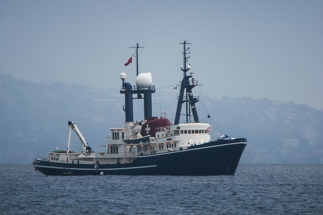 Яхта Sea Ranger • Шихау Зеебек • 1973 год • владелец Габриэль Валентин Команеску