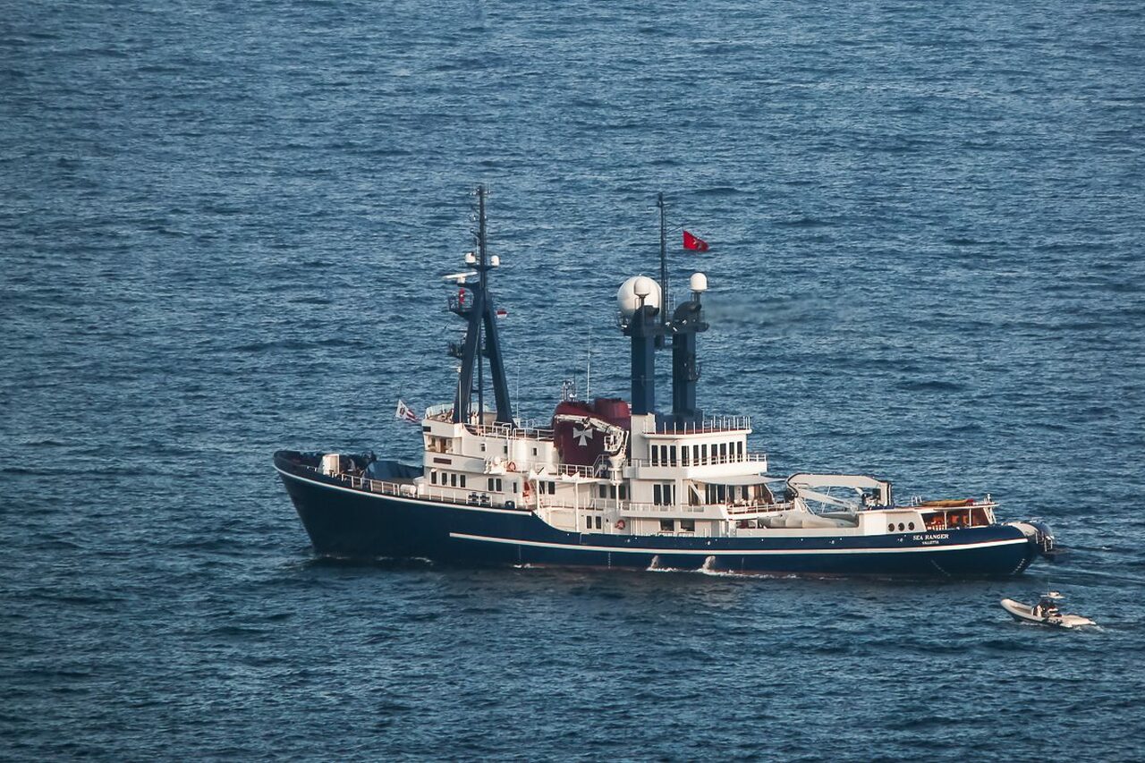 Яхта Sea Ranger • Шихау Зеебек • 1973 год • владелец Габриэль Валентин Команеску