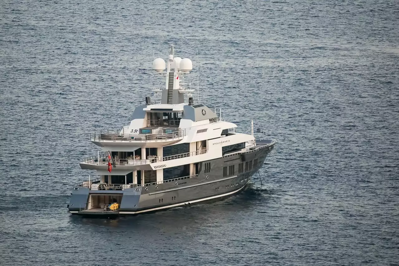 Яхта Stella Maris • Viareggio Superyachts • 2013 • владелец Рашид Сардаров