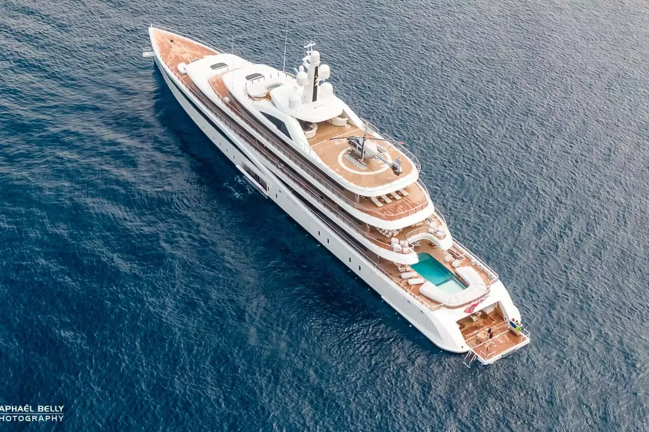 VIVA Yacht • Feadship • 2021 • Owner Frank Fertitta