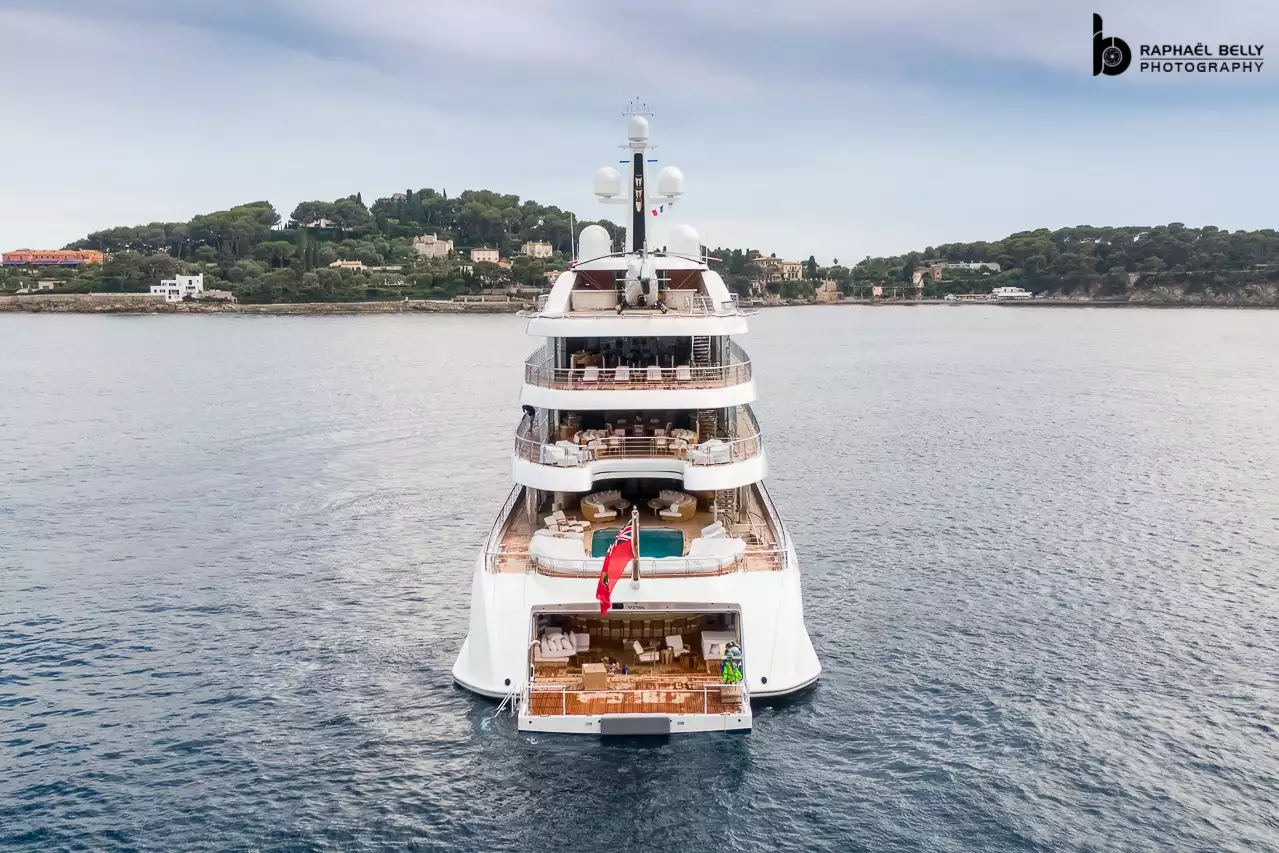 يخت VIVA • Feadship • 2021 • المالك فرانك فيرتيتا